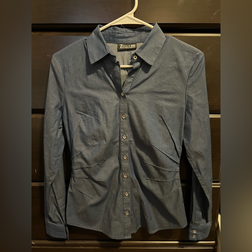 New York and company 7th ave women’s size xs button down